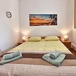 And Fun Ranka Apartment Porec